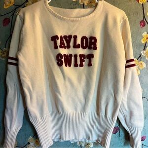 Taylor Swift Varsity Red TV Swearer size S/M